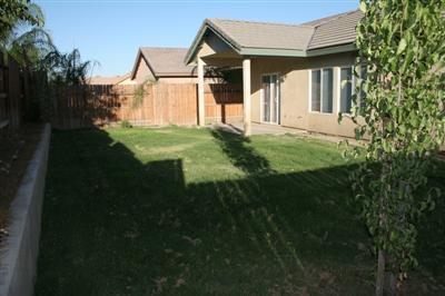 2808 Crescent Ridge Street Bakersfield, CA 93313 - Photo 12 of 13 Gallery Image 12