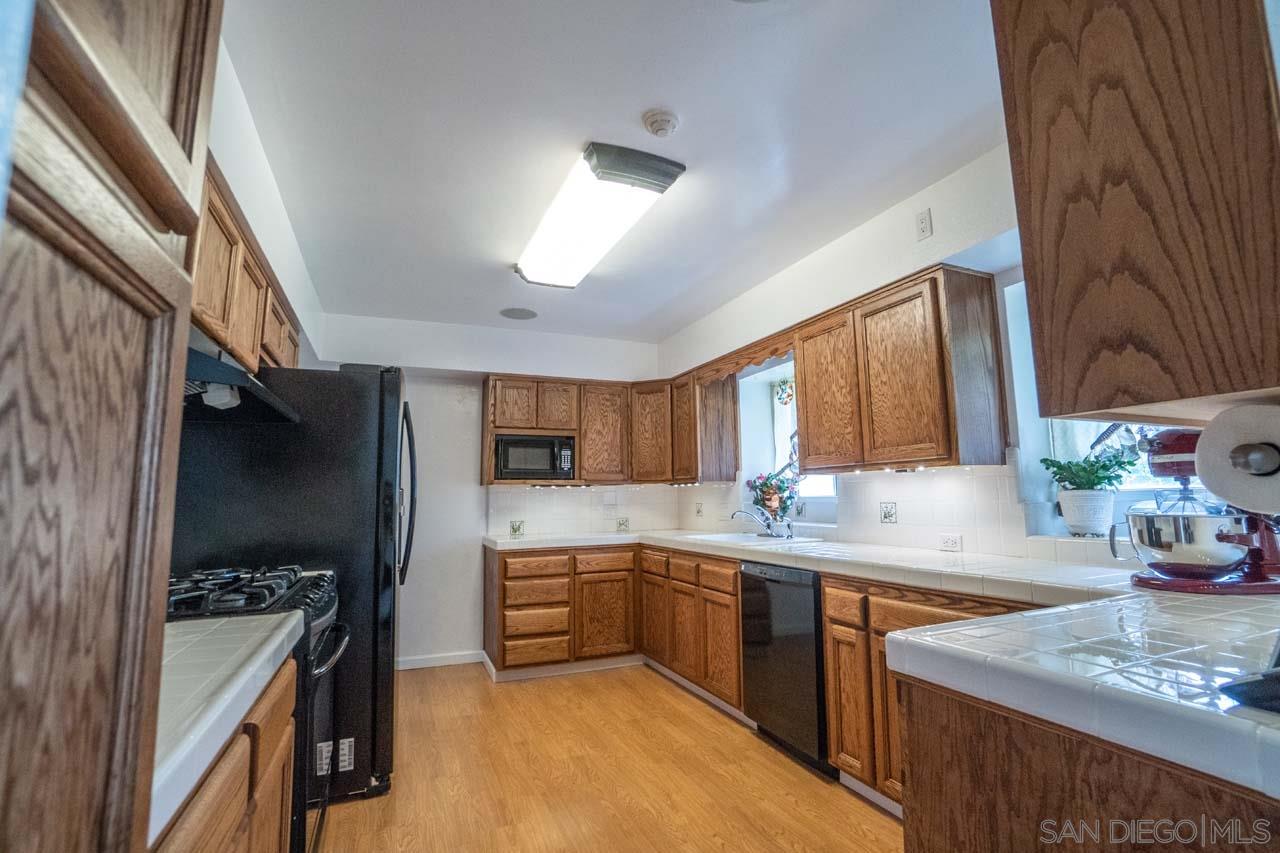 2038 Tavern Road Alpine, CA 91901 - Photo 7 of 25