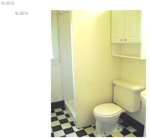 4131 Southwest View Point Terrace Portland, OR 97239 - Photo 10 of 12 Gallery Image 10