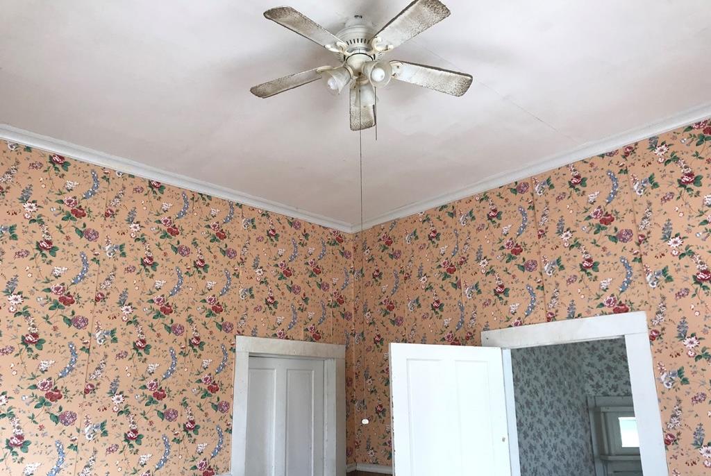 604 Neely Street Bolivar, TN 38008 - Photo 10 of 23