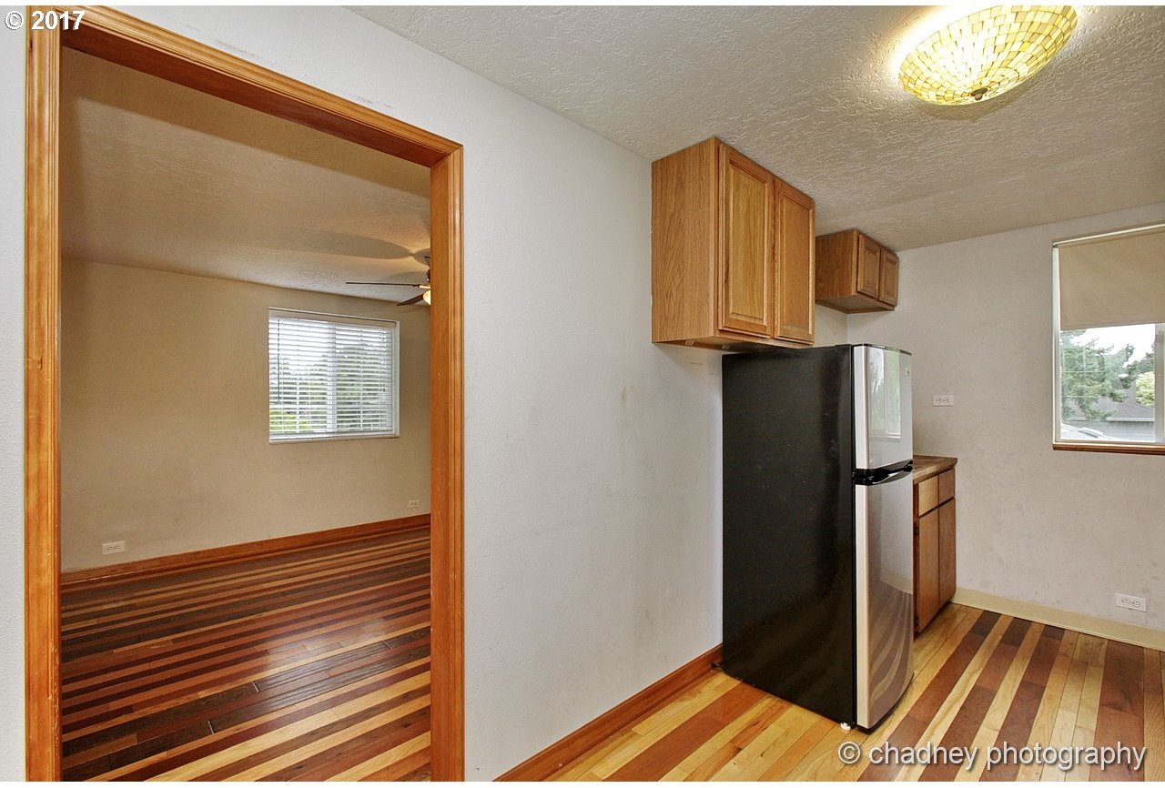 3050 Southeast Palmquist Road Gresham, OR 97080 - Photo 15 of 25 Gallery Image 15