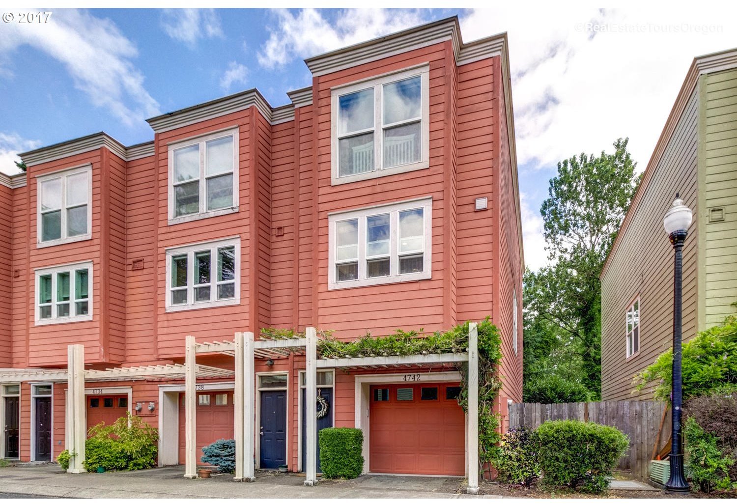 4742 Southwest View Point Terrace Portland, OR 97239 - Photo 1 of 25 Gallery Image 1