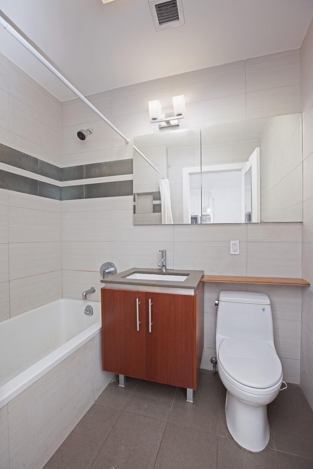 41-18 27th Street, Unit 6A Queens, NY 11101 - Photo 6 of 7
