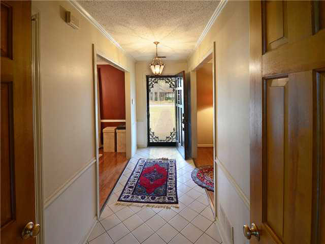 390 Avon Road Memphis, TN 38117 - Photo 2 of 14