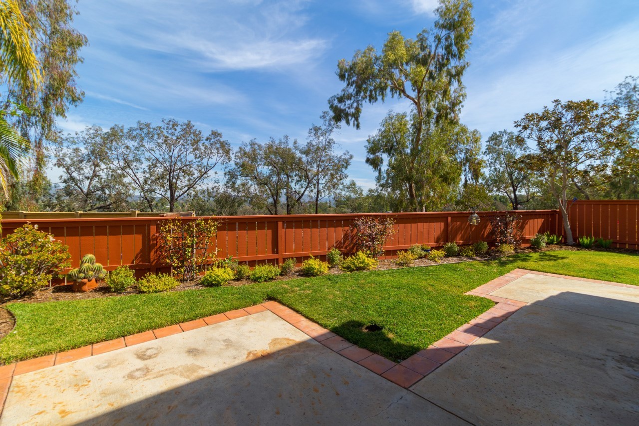 2125 Summerhill Drive Encinitas, CA 92024 - Photo 22 of 25