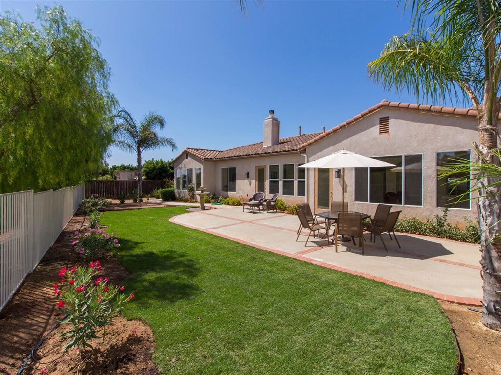 1207 Firecrest Way Fallbrook, CA 92028 - Photo 23 of 25