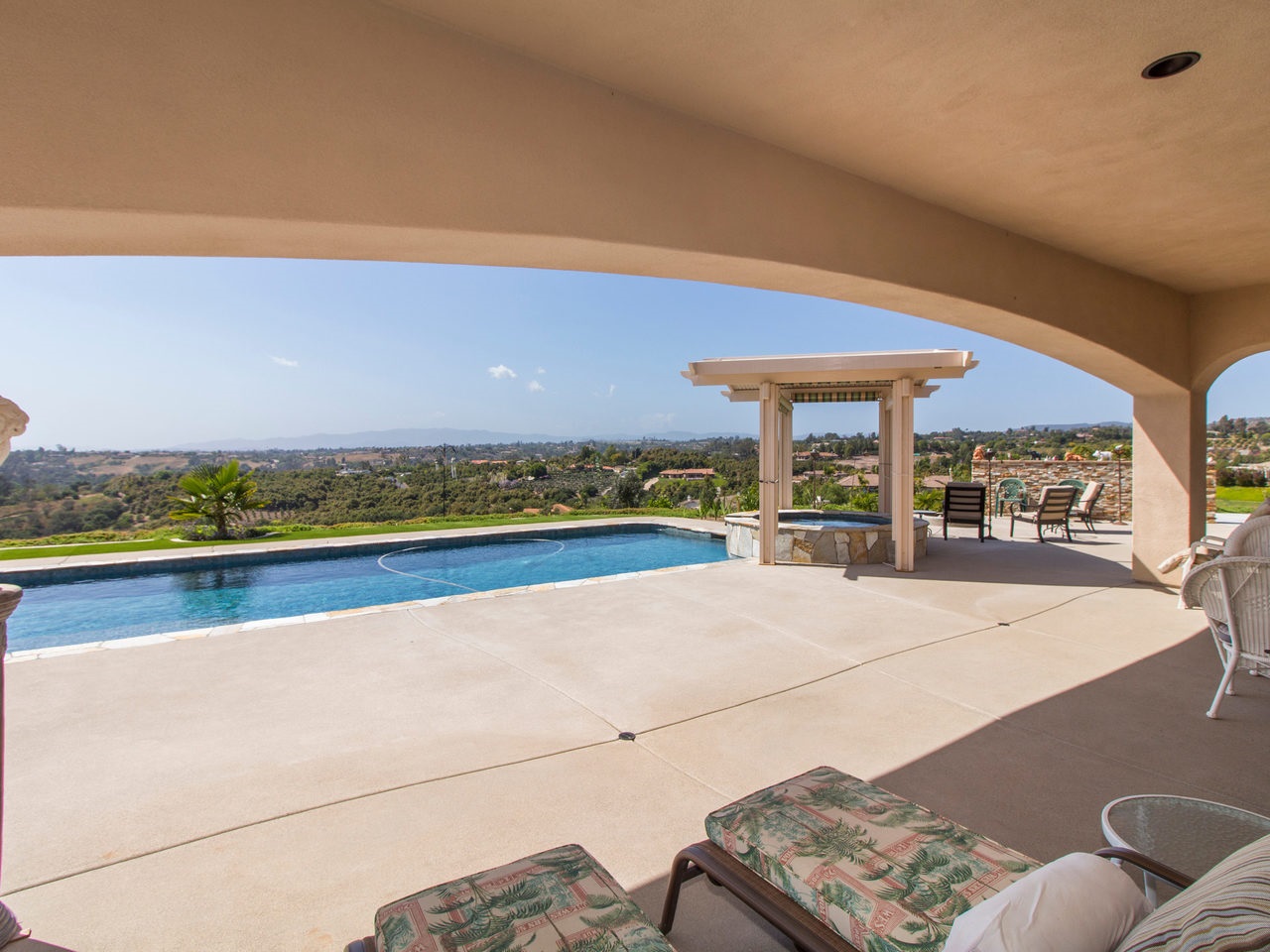 1624 Wind Ridge Lane Fallbrook, CA 92028 - Photo 18 of 25