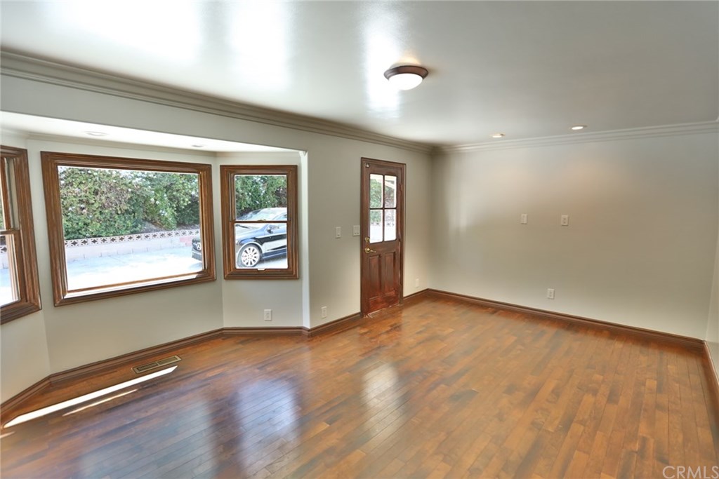 7830 Elden Avenue Whittier, CA 90602 - Photo 16 of 34 Dining Room