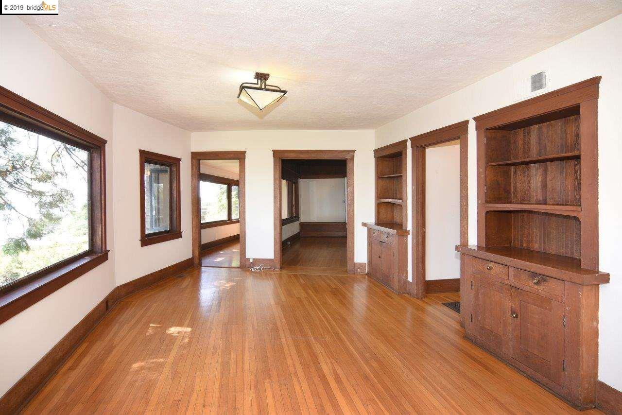 208 Panoramic Way Berkeley, CA 94704 - Photo 6 of 17